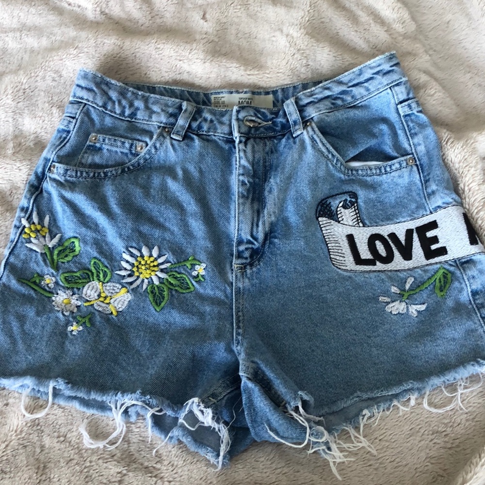 Top Shop Moto Mom Jean Shorts - Size 6